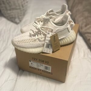 Adidas Yeezy Boost 350 V2 (BONE) Cream Sneakers